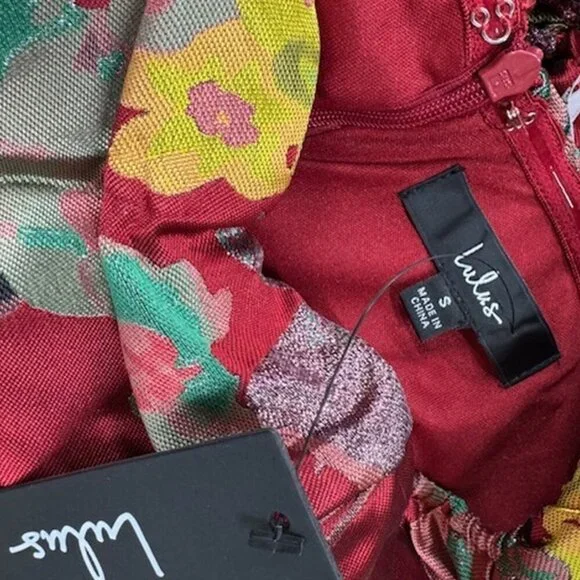 NWT Lulus So Stunning Red Multi Floral Jacquard Puff Sleeve Mini Dress - Picture 6 of 9
